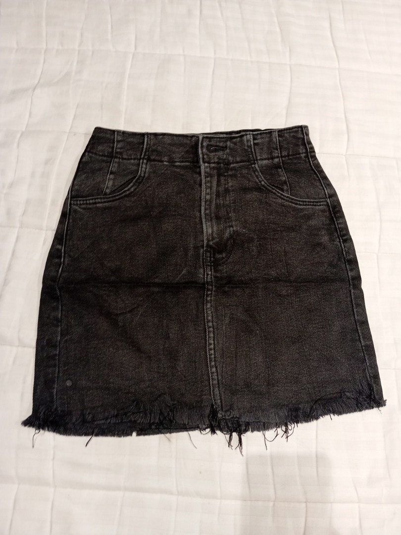 Minigonna di Jeans Nera