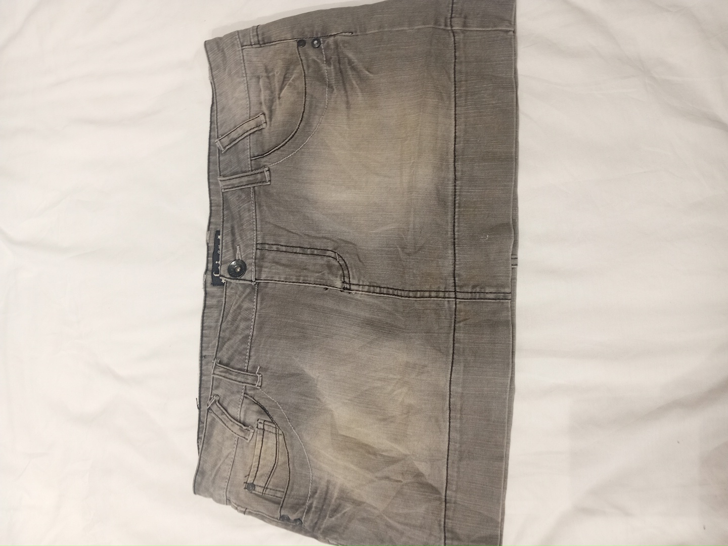 Falda de mezclilla gris