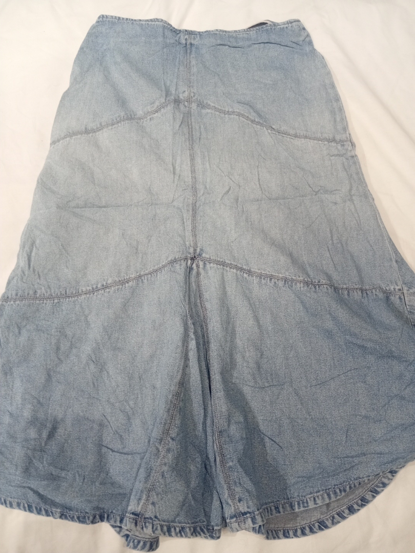 Falda de mezclilla