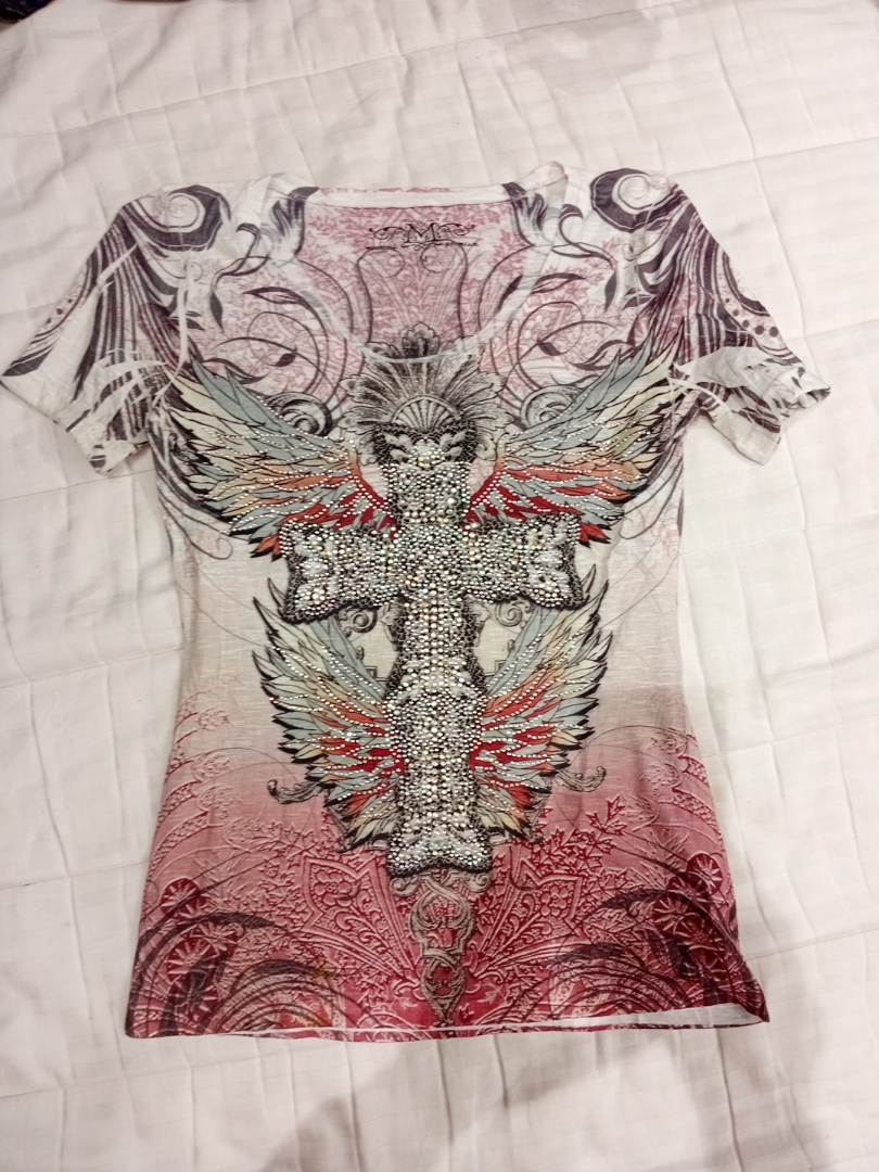 Graphic T-Shirt with Angel and Cross Design