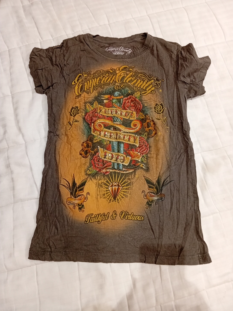 T-Shirt with Graphic Print