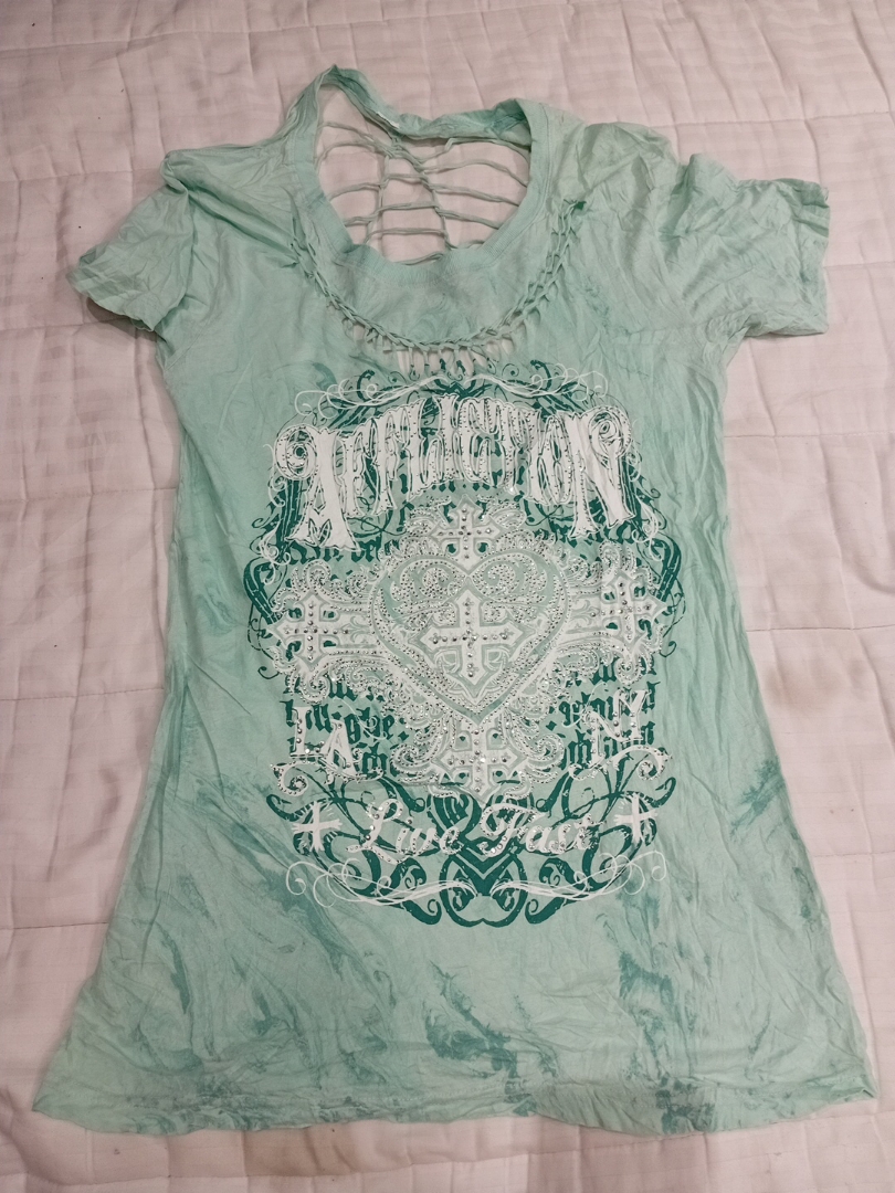 T-shirt en dentelle vert menthe à lacets
