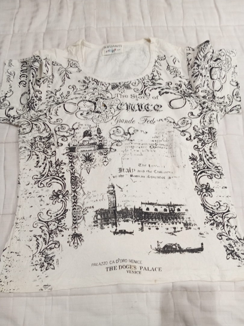 T-shirt con grafica di Venezia