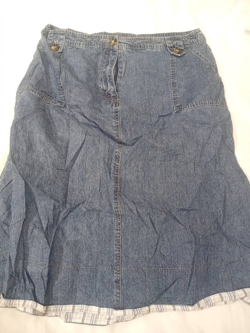 Denim-Rock von Kim Rogers