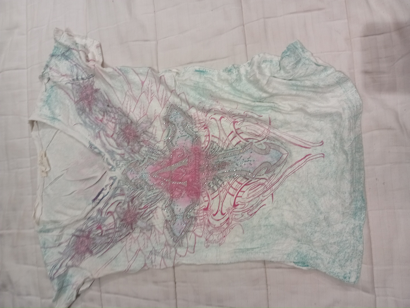 Camiseta com Design de Anjo