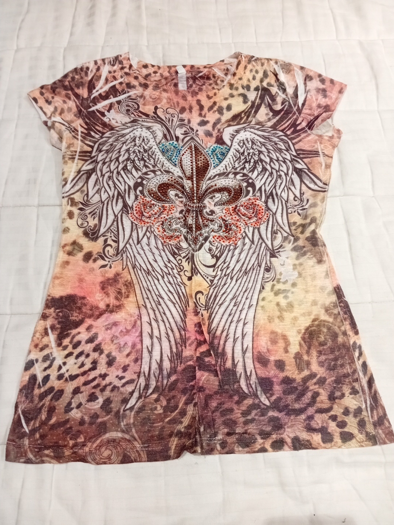 T-Shirt mit engelhaftem Design