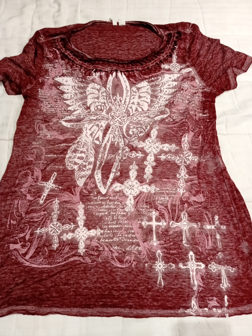 Camiseta Gráfica com Design Branco