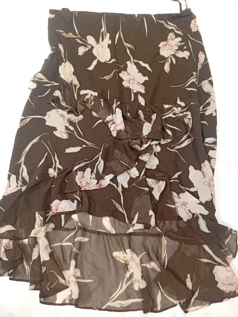 Gonna floreale marrone