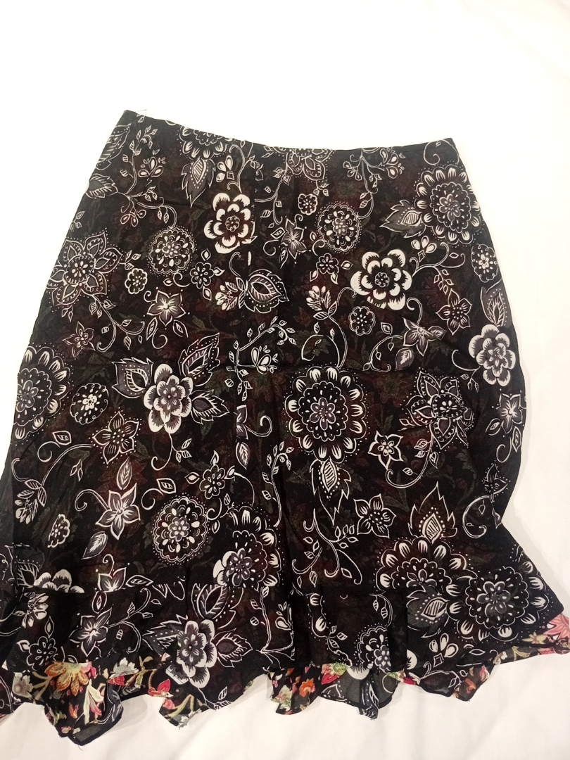 Floral Pattern Skirt