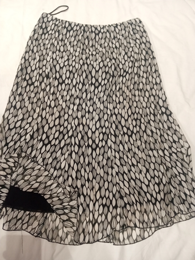 Gonna a Motivo Nero e Bianco