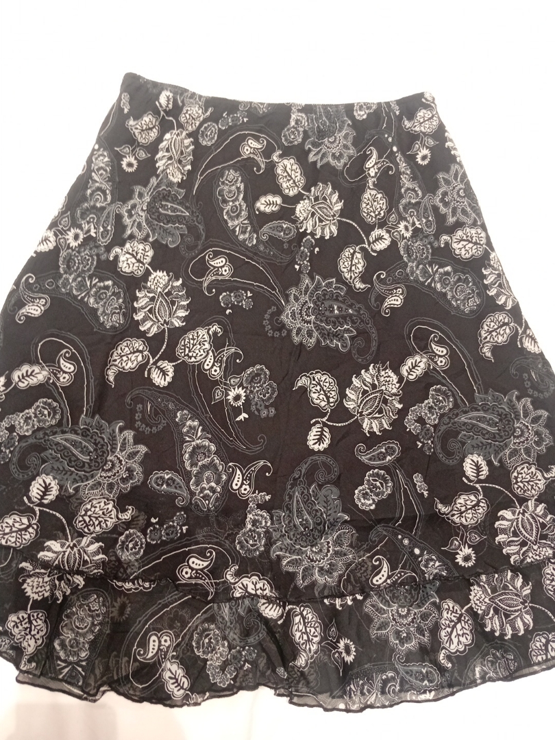 Briggs New York Floral Skirt
