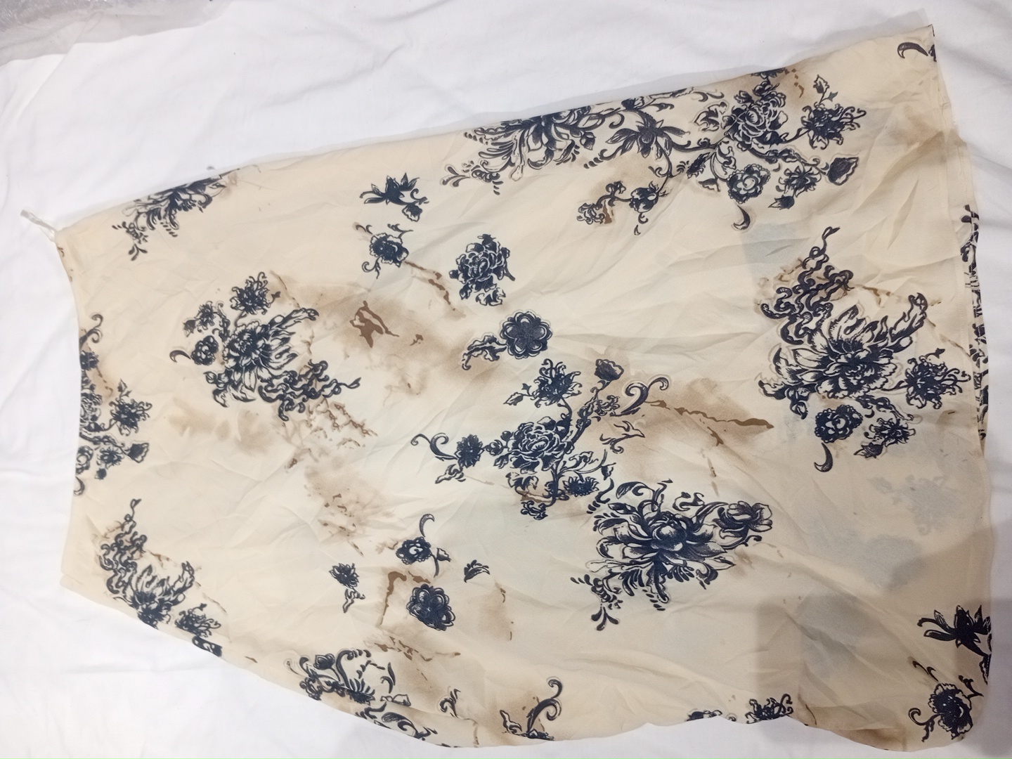 Gonna floreale di Sharon