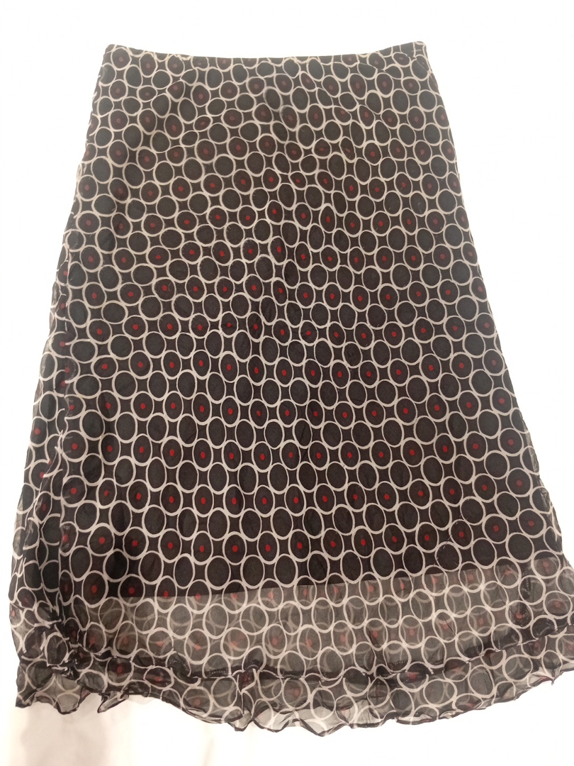 Jupe évasée avec motif rouge et noir