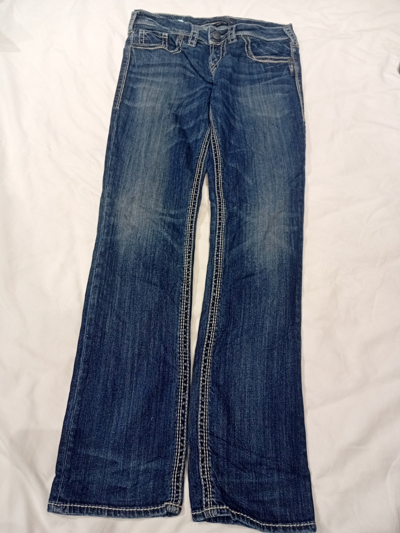 Womens Straight Leg Jeans