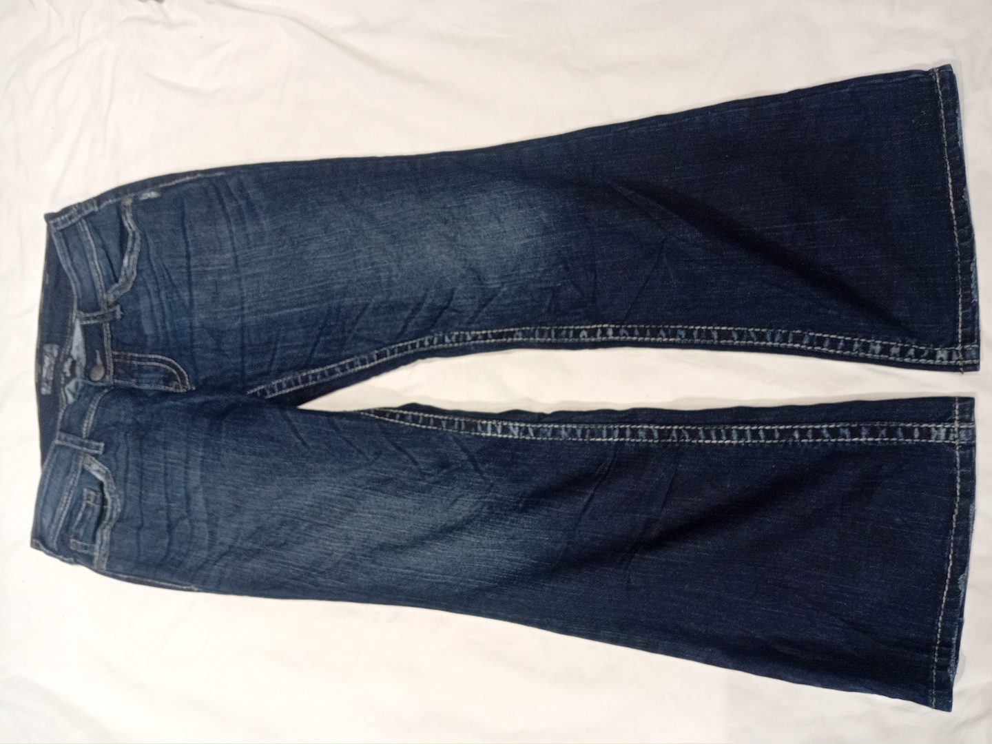 Jean évasé bleu foncé