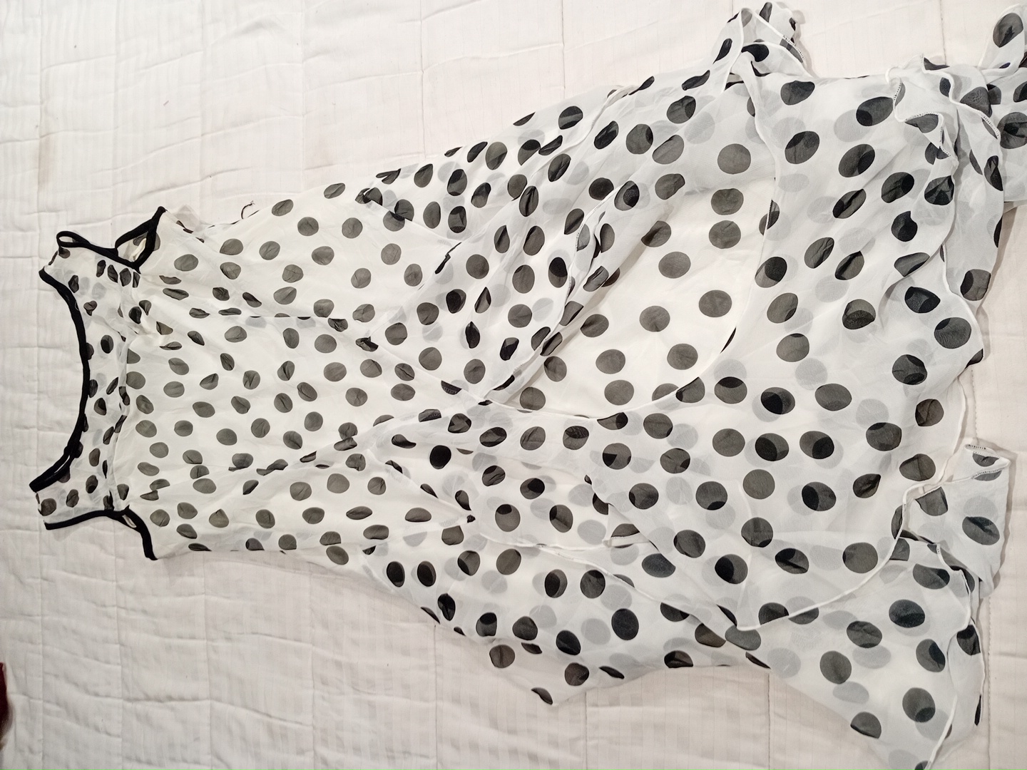 Designer Dress Bundle Laura Le Chateau Linea Donat..