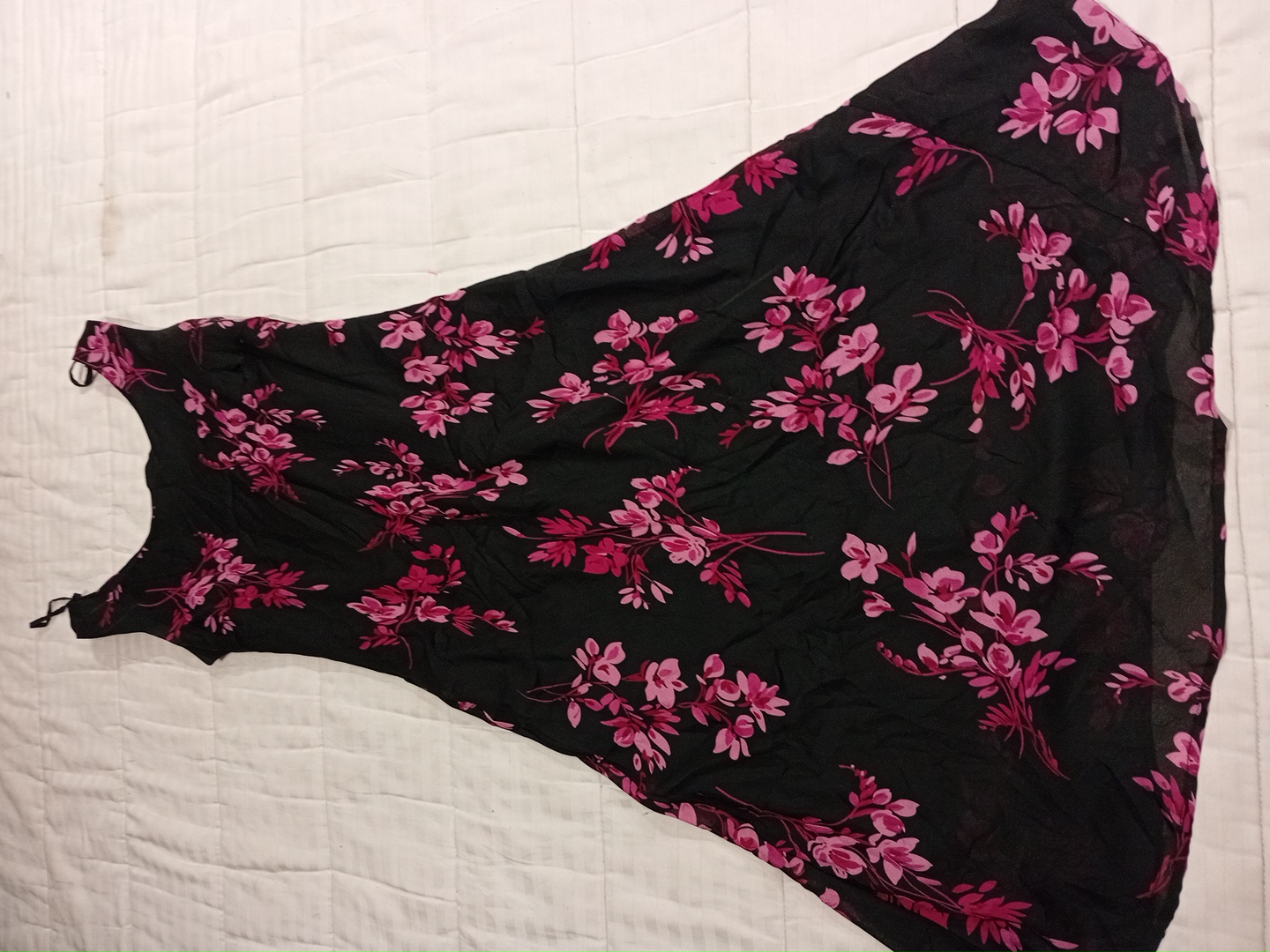 フローラルマキシドレス