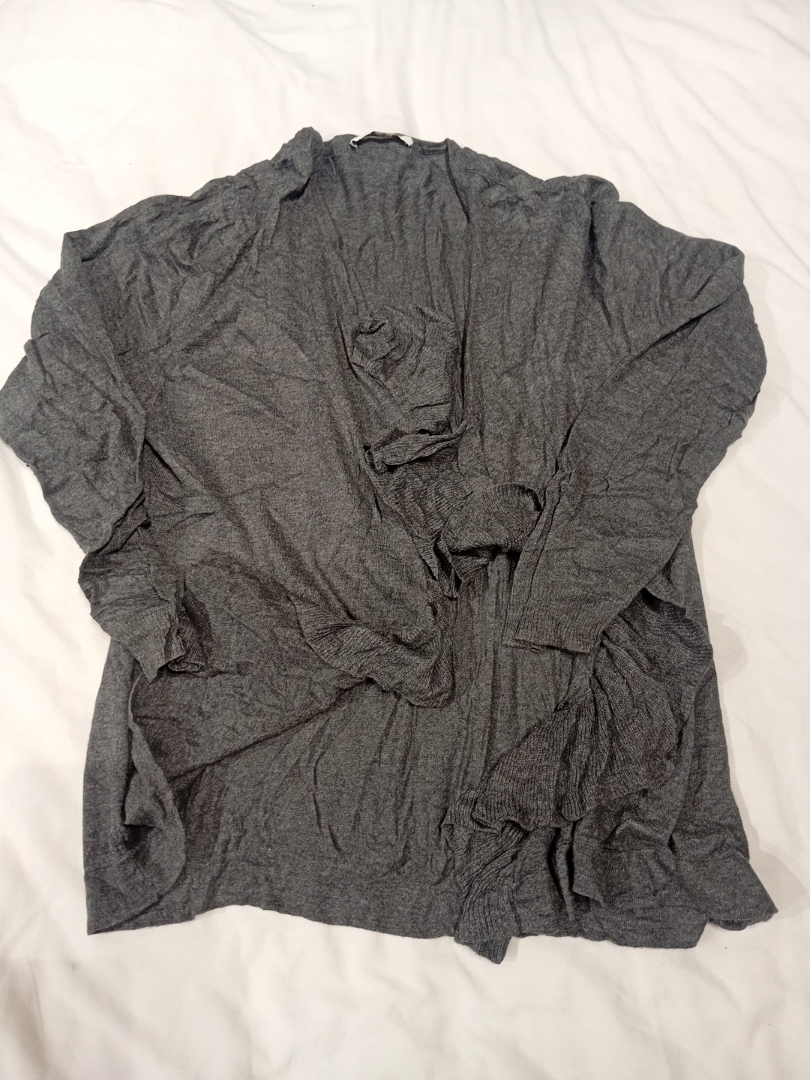 Disney Weihnachts-Pullover Bundle DKNY Dockers The..