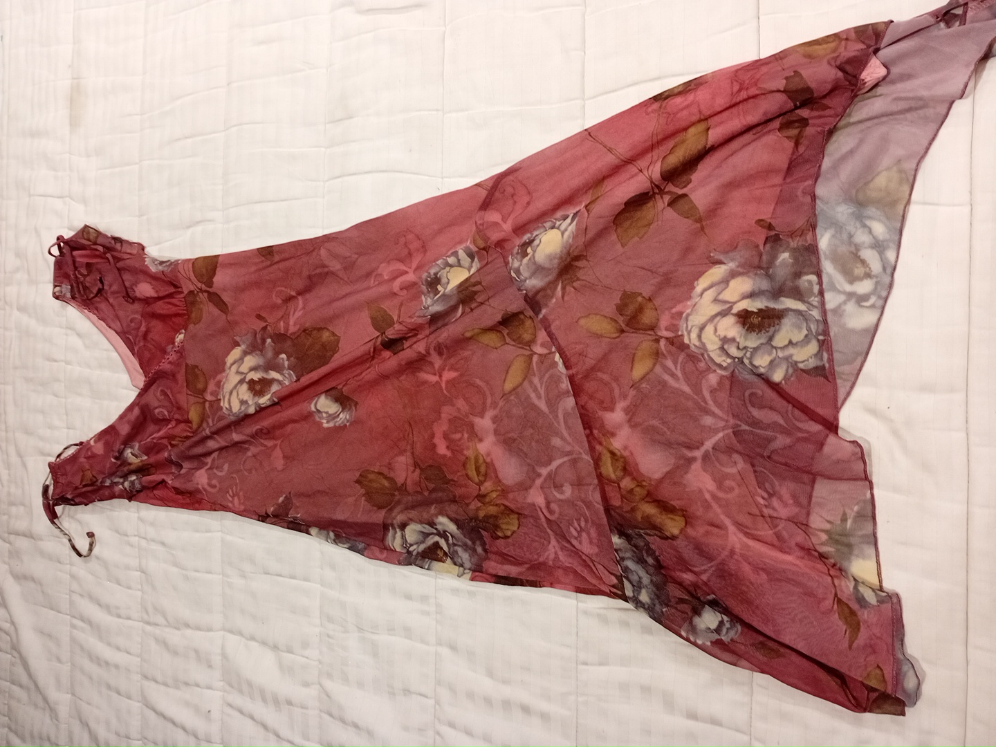 シアーフローラルマキシドレス