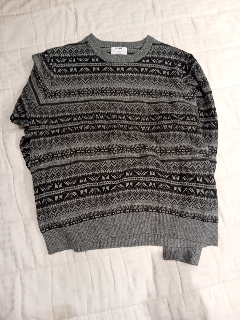 Designer & Holiday Sweater Bundle - Oscar de la Re..