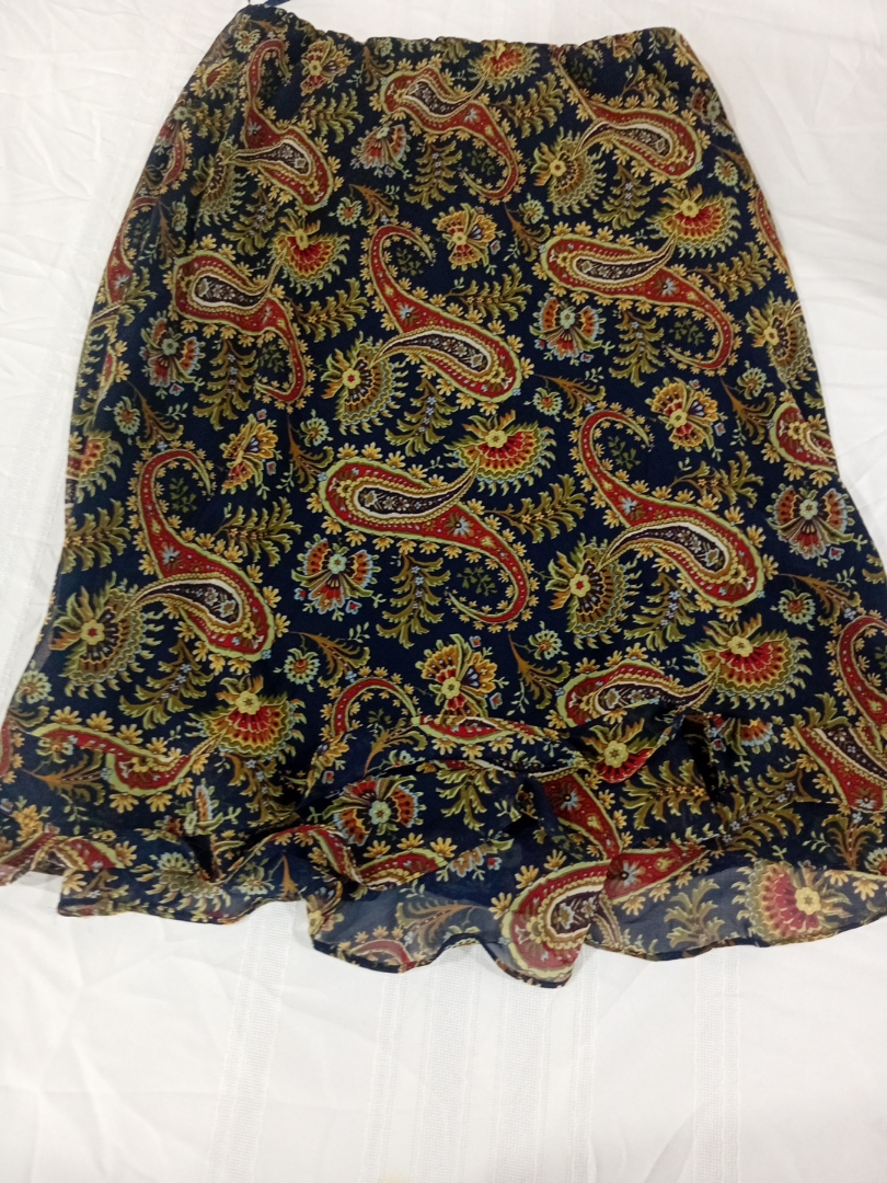 ペイズリースカート