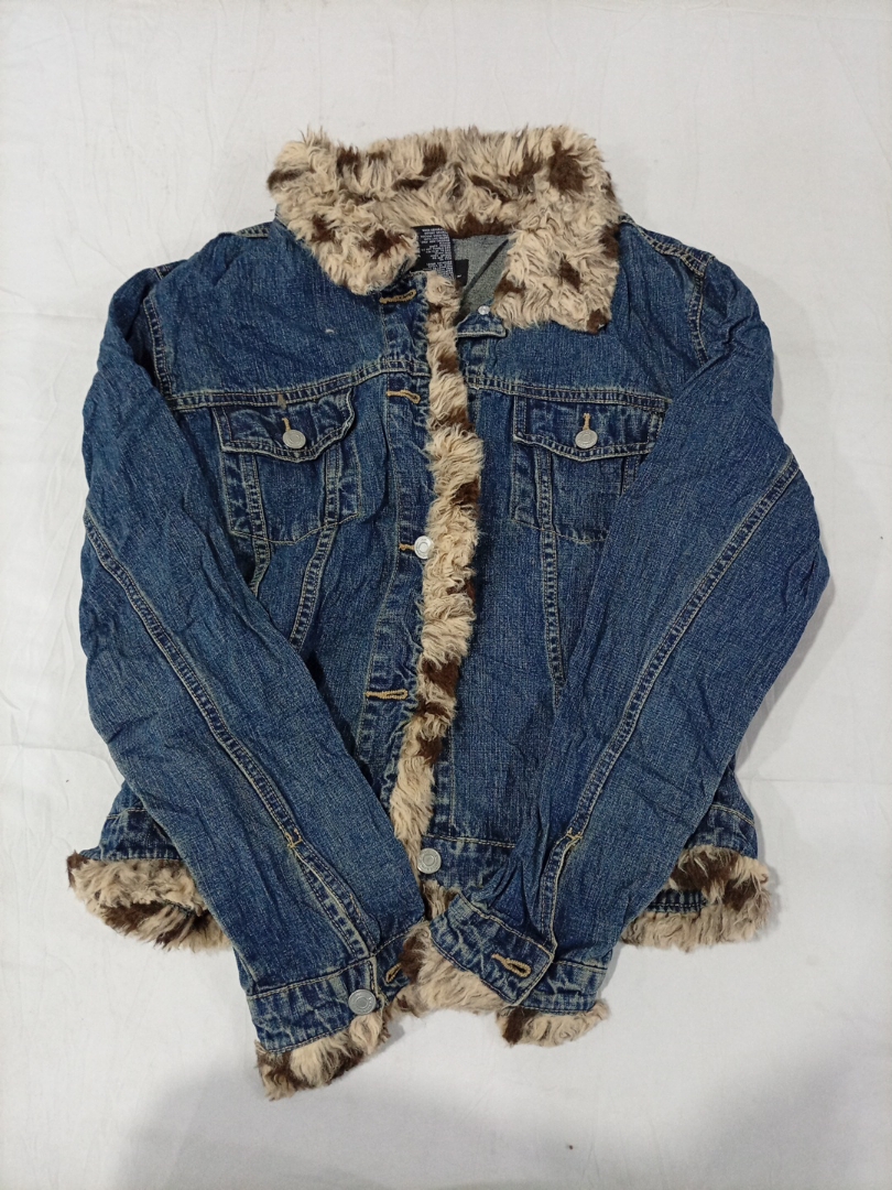 Veste en denim avec doublure en sherpa