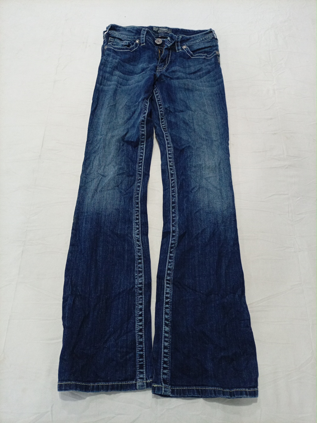 SUKI Bootcut Denim Jeans in Dark Wash with Pocket ..