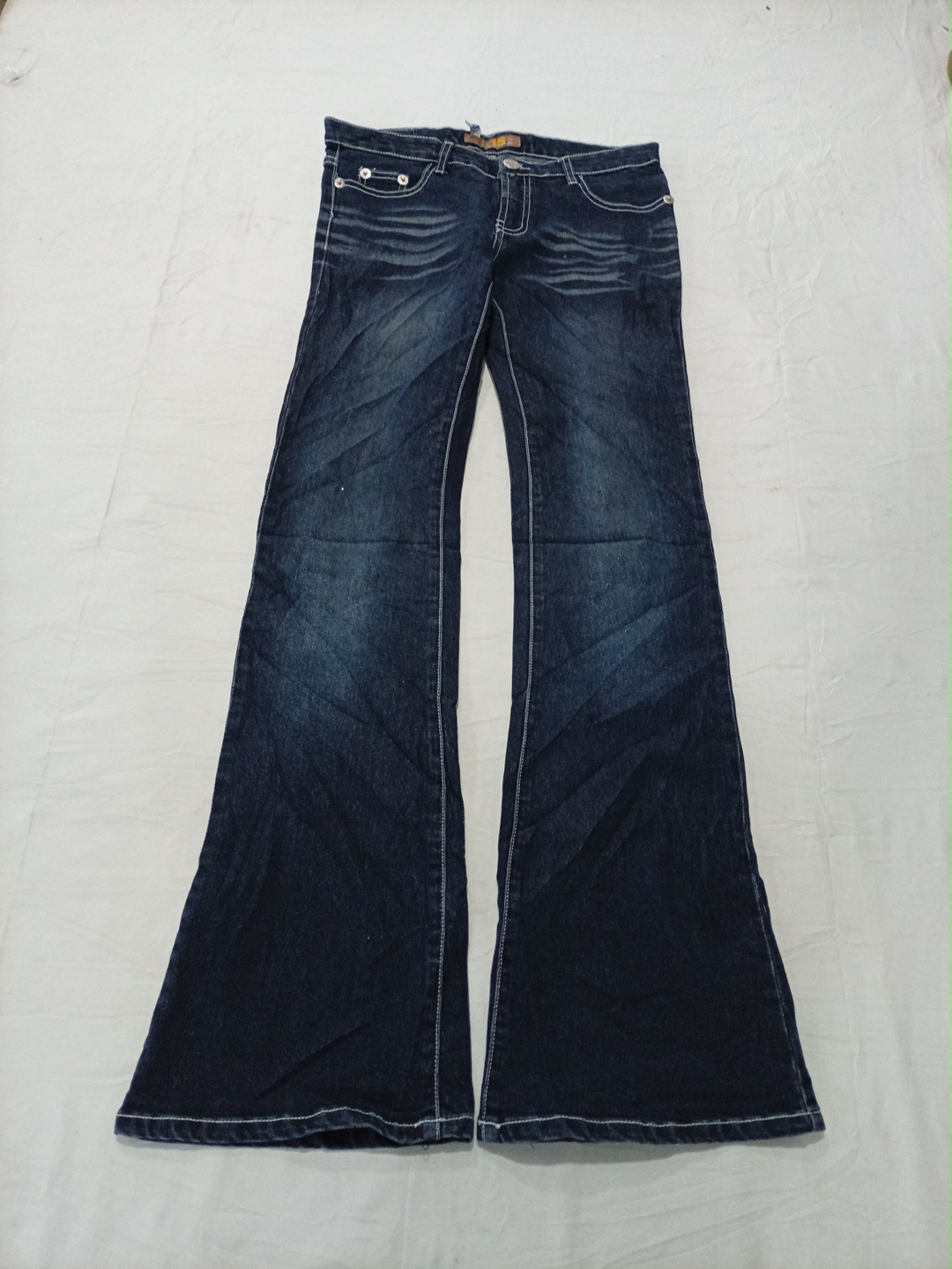 IS Women's Flared Denim Jeans Size 32