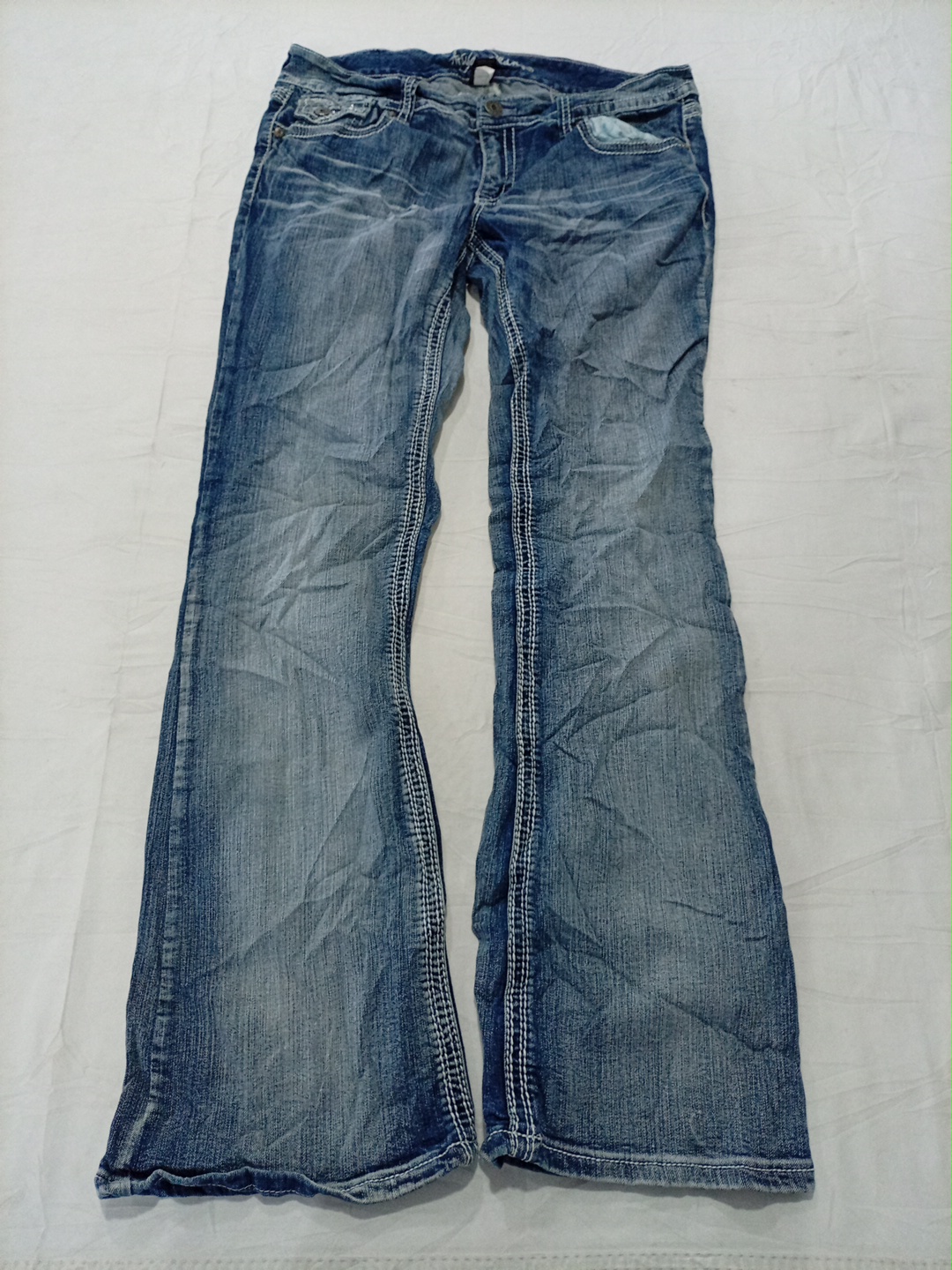 Rock & Republic Maya Flare Jeans Dark Wash Distres..