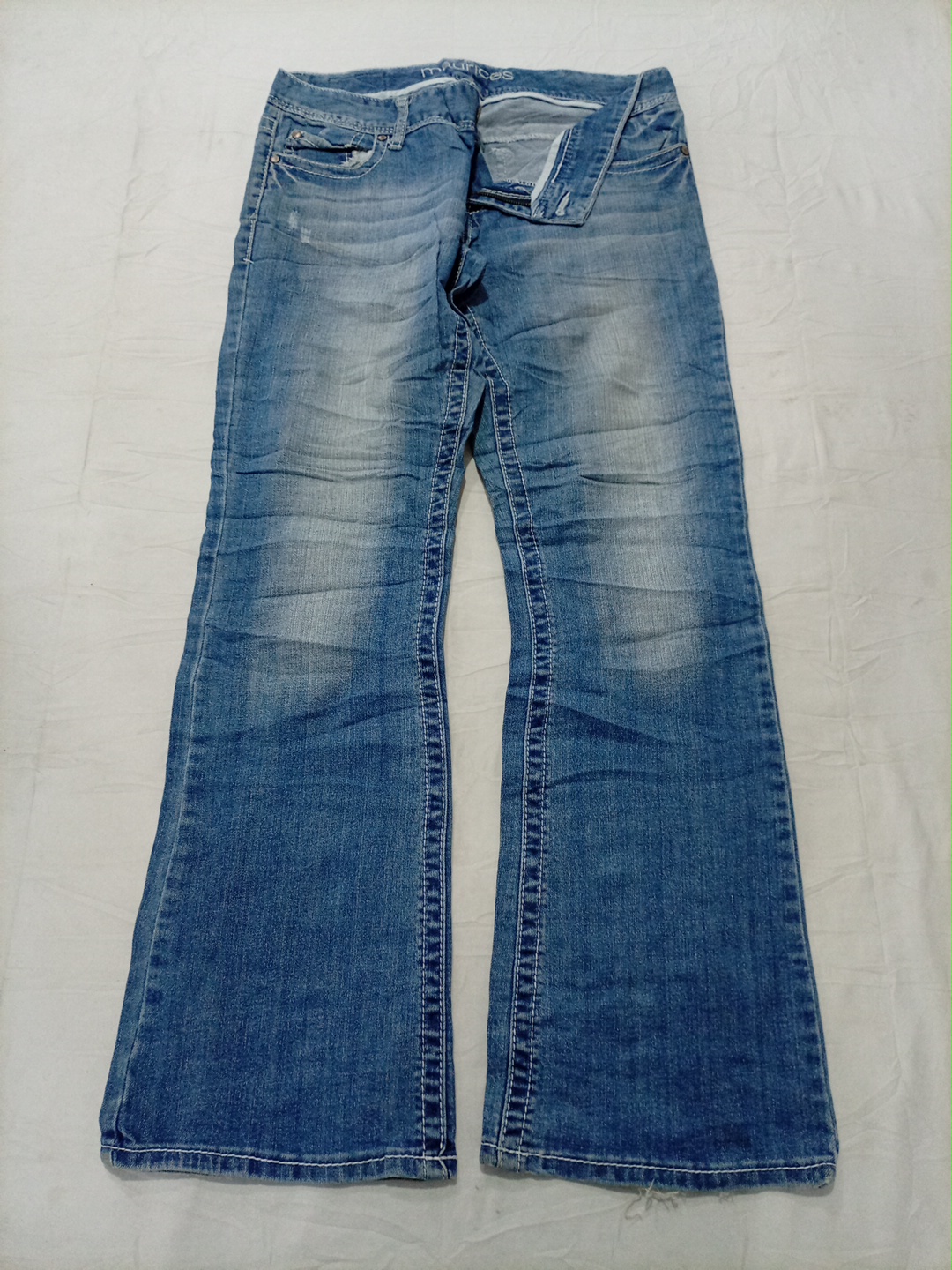 Jeans en denim évasés pour femmes Maurices taille ..