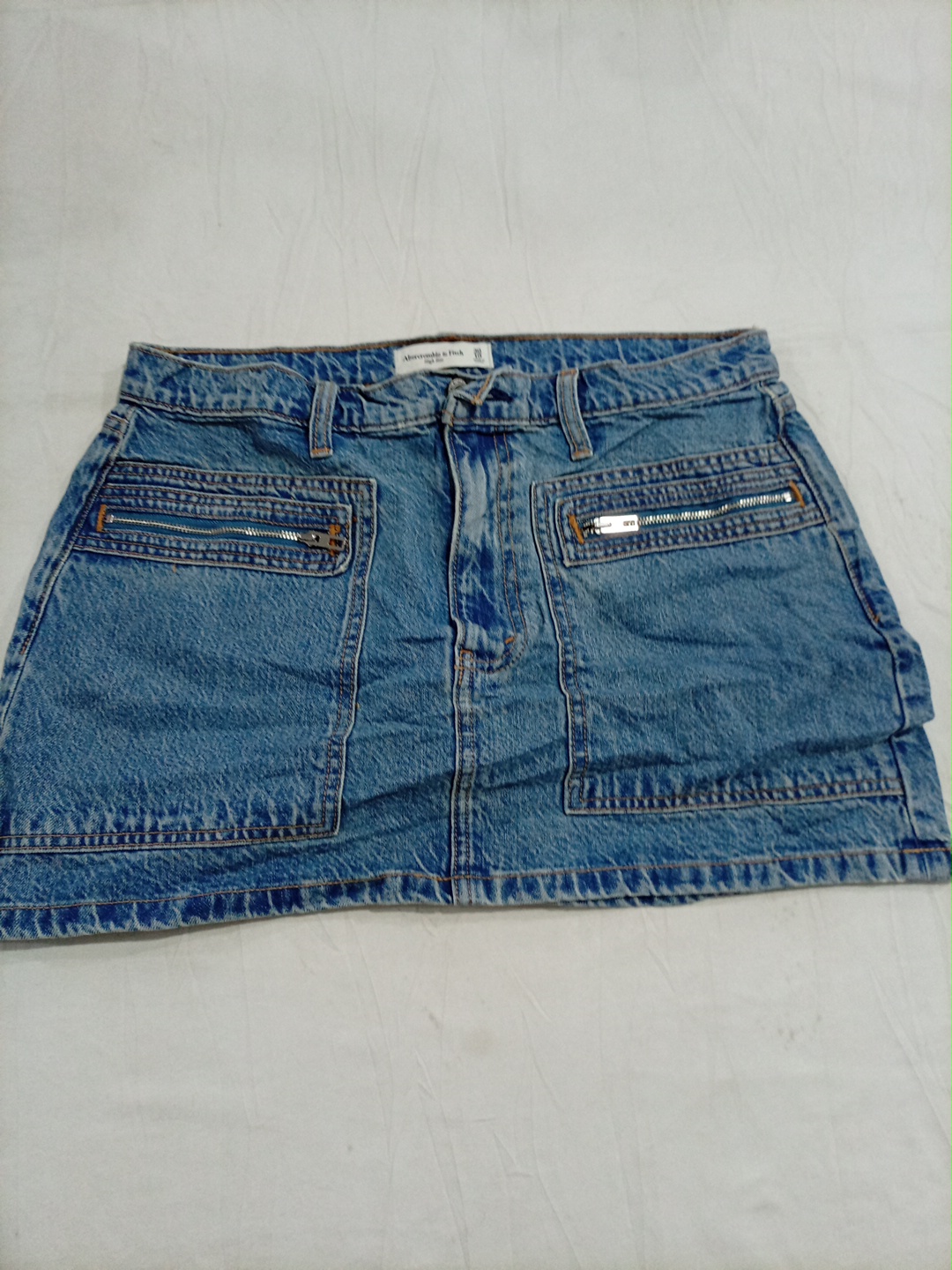 Abercrombie & Fitch High Rise Denim Cargo Mini Ski..