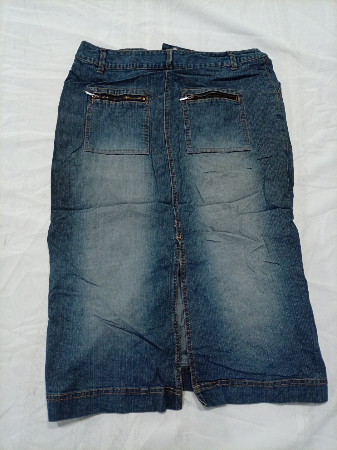 Jupe mini cargo en denim pour femmes avec poches z..