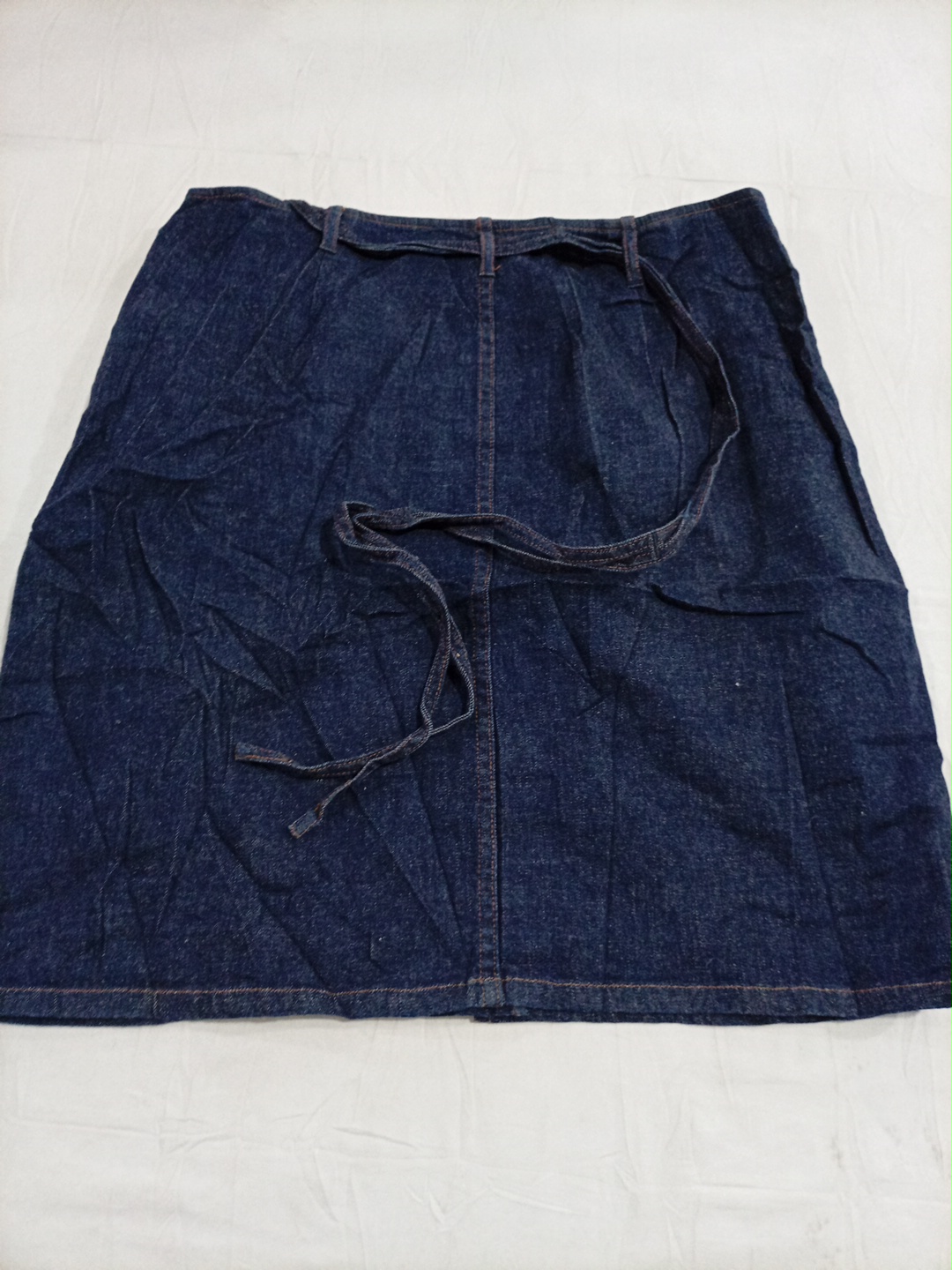 Jupe mini en denim extensible Ann Taylor avec lien..