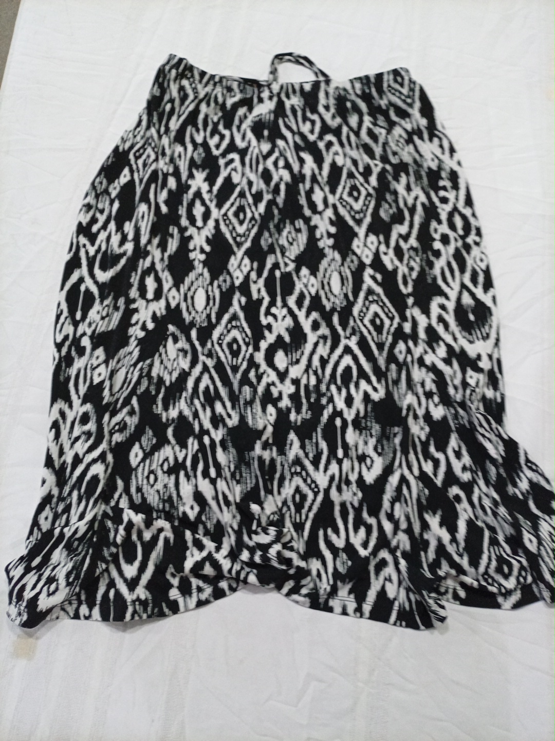JM Collection Black and White Geometric Print Elas..