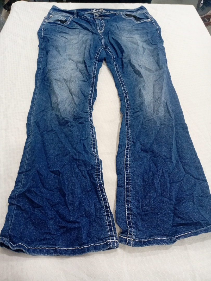 Wallflower Blue Flared Denim Jeans with Pocket Emb..