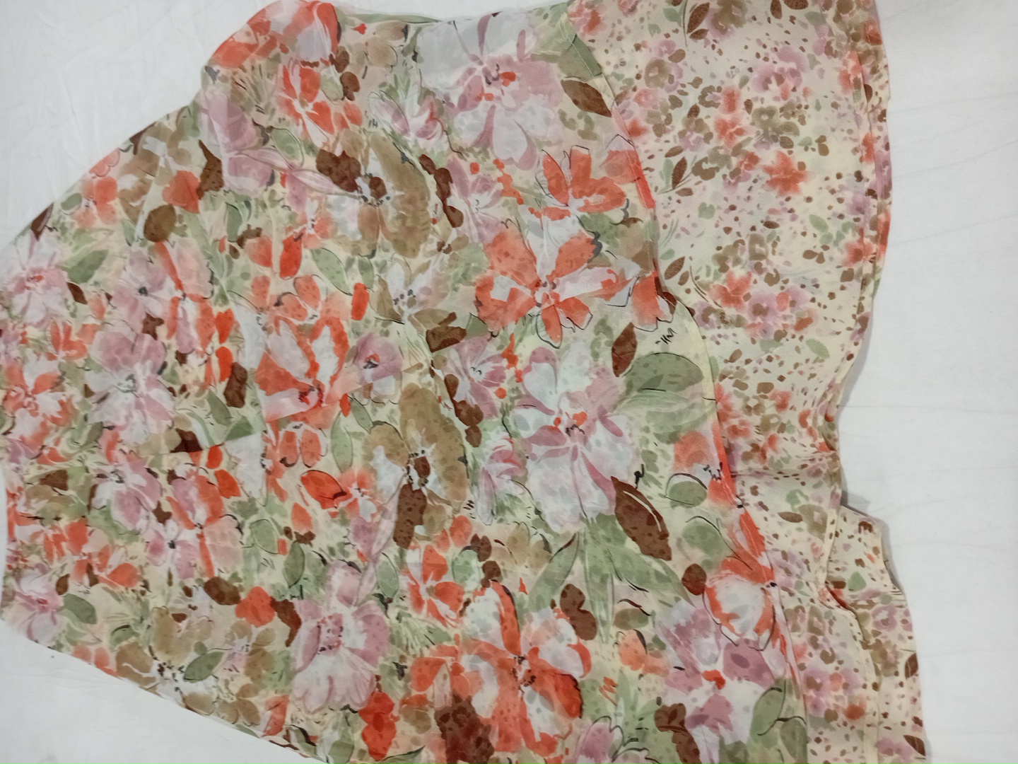 Floral Print Flowy Maxi Skirt