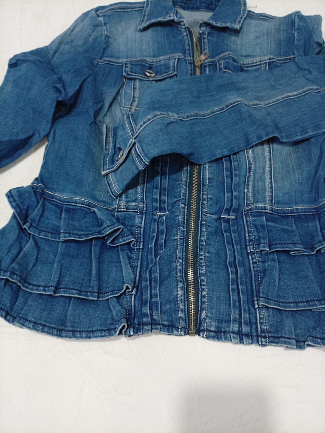 Ruffled Denim Jacket with Zip Front and Fringe Det..