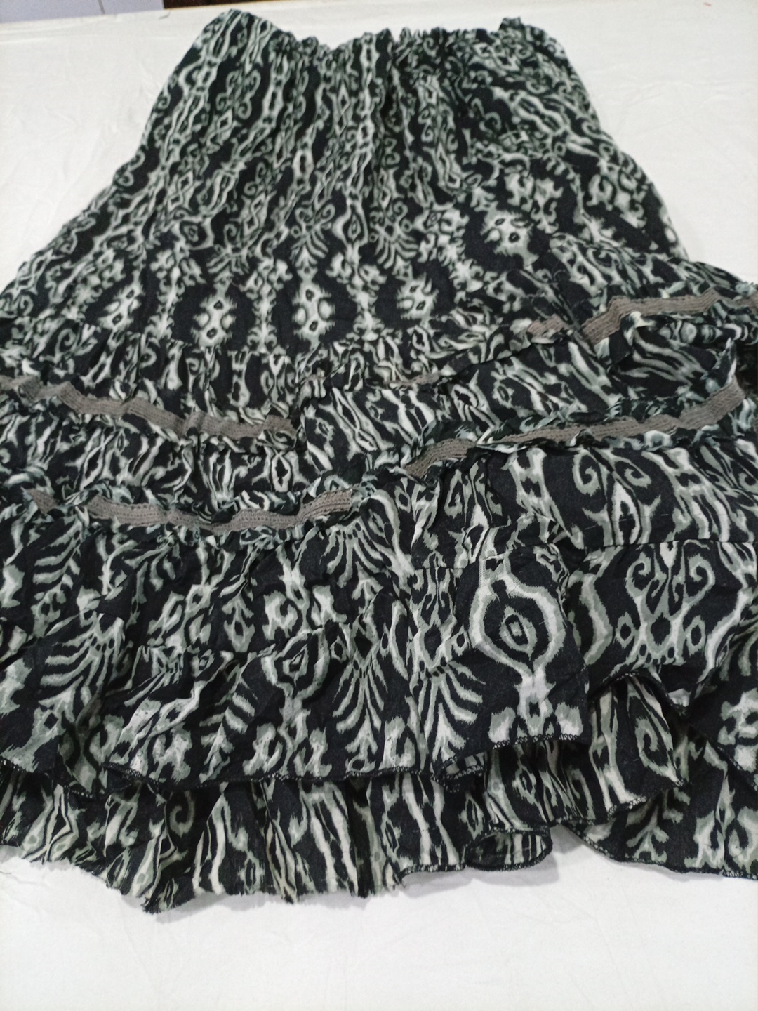 Flowy Black and White Ikat Printed Maxi Skirt
