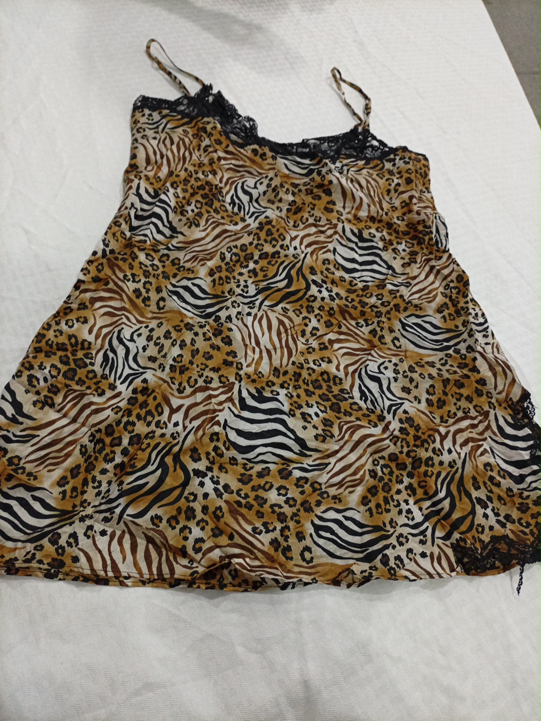 Ensemble de robes de designer Evandale Express Dre..