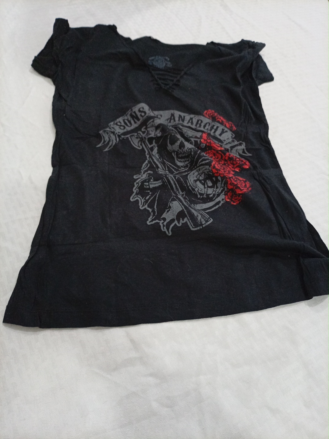 Distressed Sons of Anarchy Black Graphic V-Neck T-..