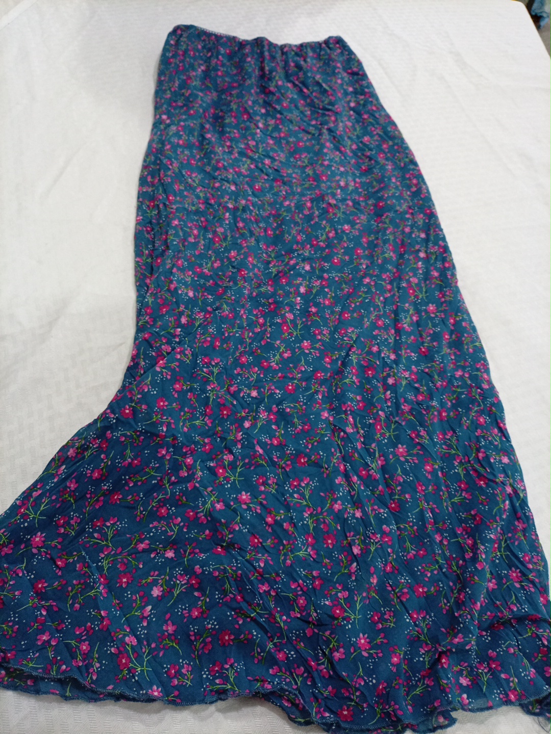 Wild Fable Floral Print Chiffon Maxi Skirt in Navy..