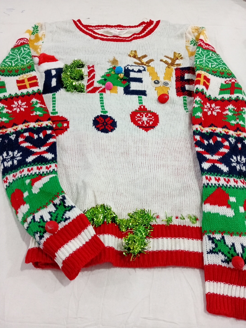 No Boundaries Christmas Sweater Bundle 10pcs Festi..