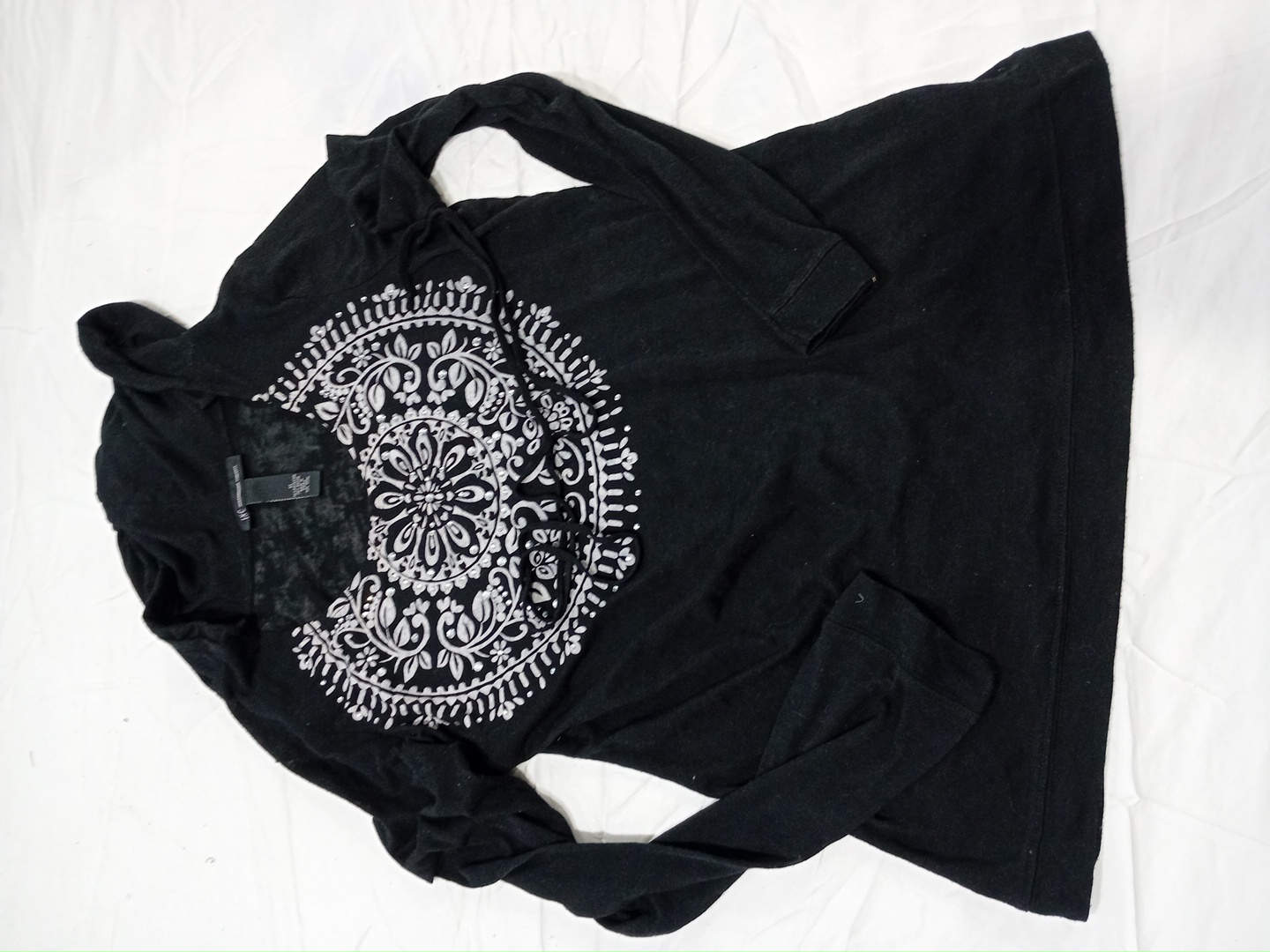 Ensemble de sweat à capuche et de sweat-shirt INC ..