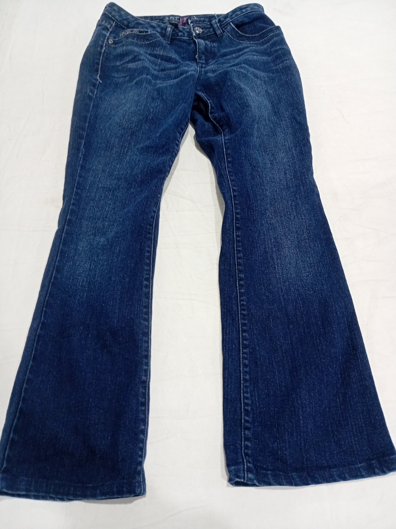 Designer Denim Bundle - 10 Piece Apt 9 7 For All M..