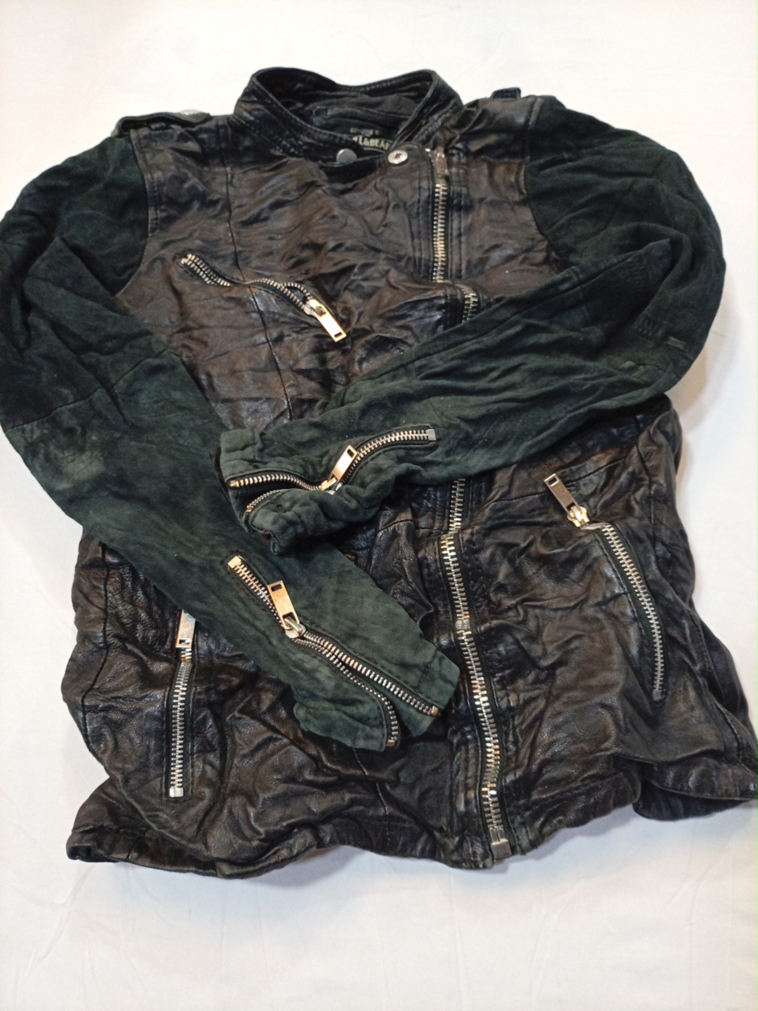 Pull & Bear Lederjacke in Schwarz