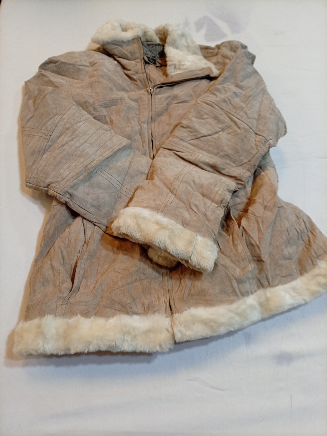 Braune Fellbesetzte Jacke