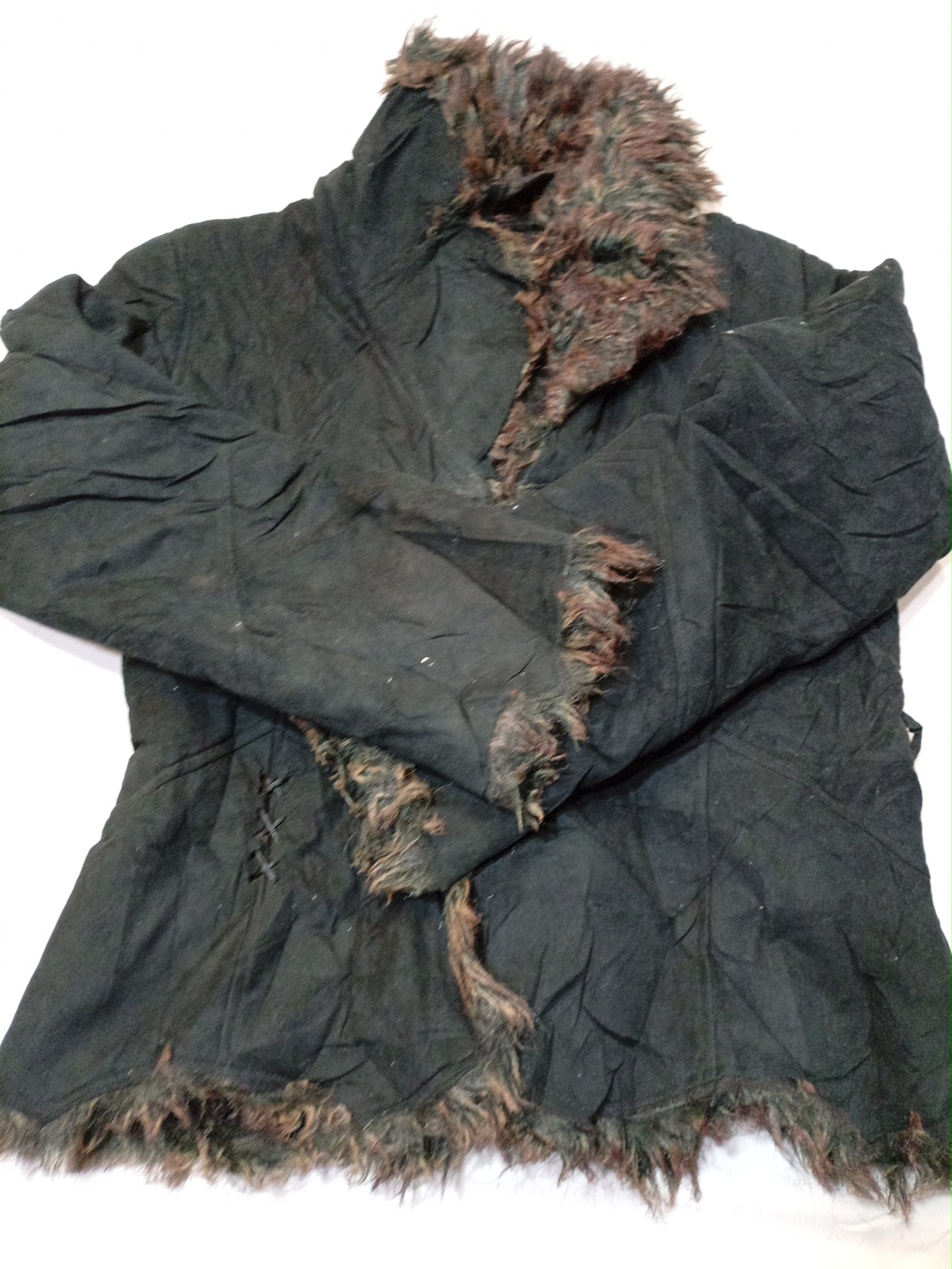 Veste en fourrure noire