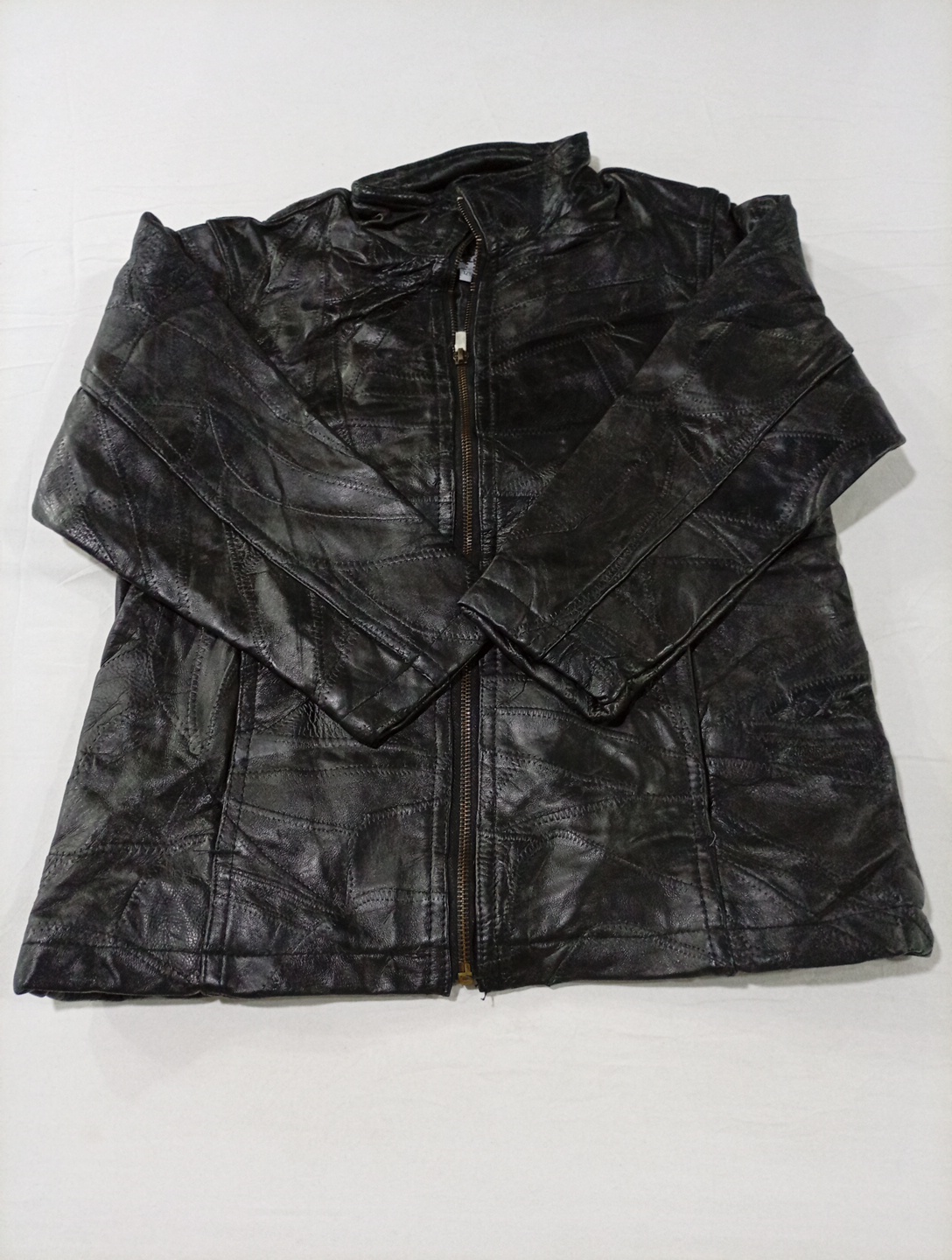 Veste en cuir noir