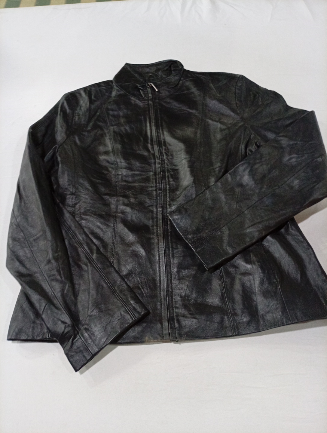 Jaqueta de Couro Preta Van Heusen