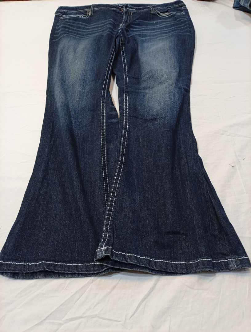 Maurices Dark Wash Jeans